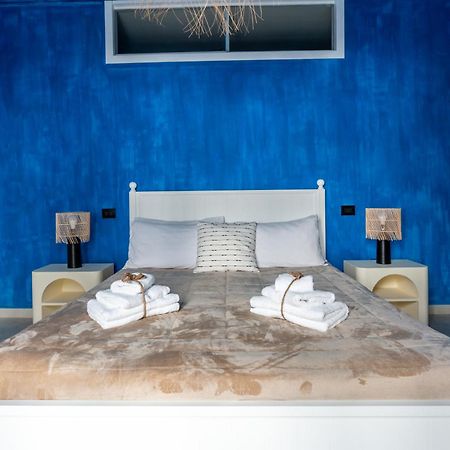 A Casa Di Parthenope Apartment เนเปิลส์ ภายนอก รูปภาพ