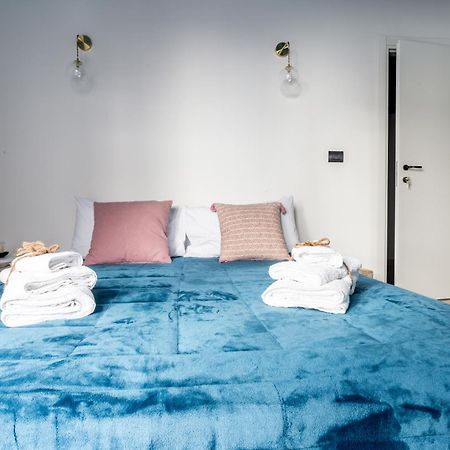 A Casa Di Parthenope Apartment เนเปิลส์ ภายนอก รูปภาพ